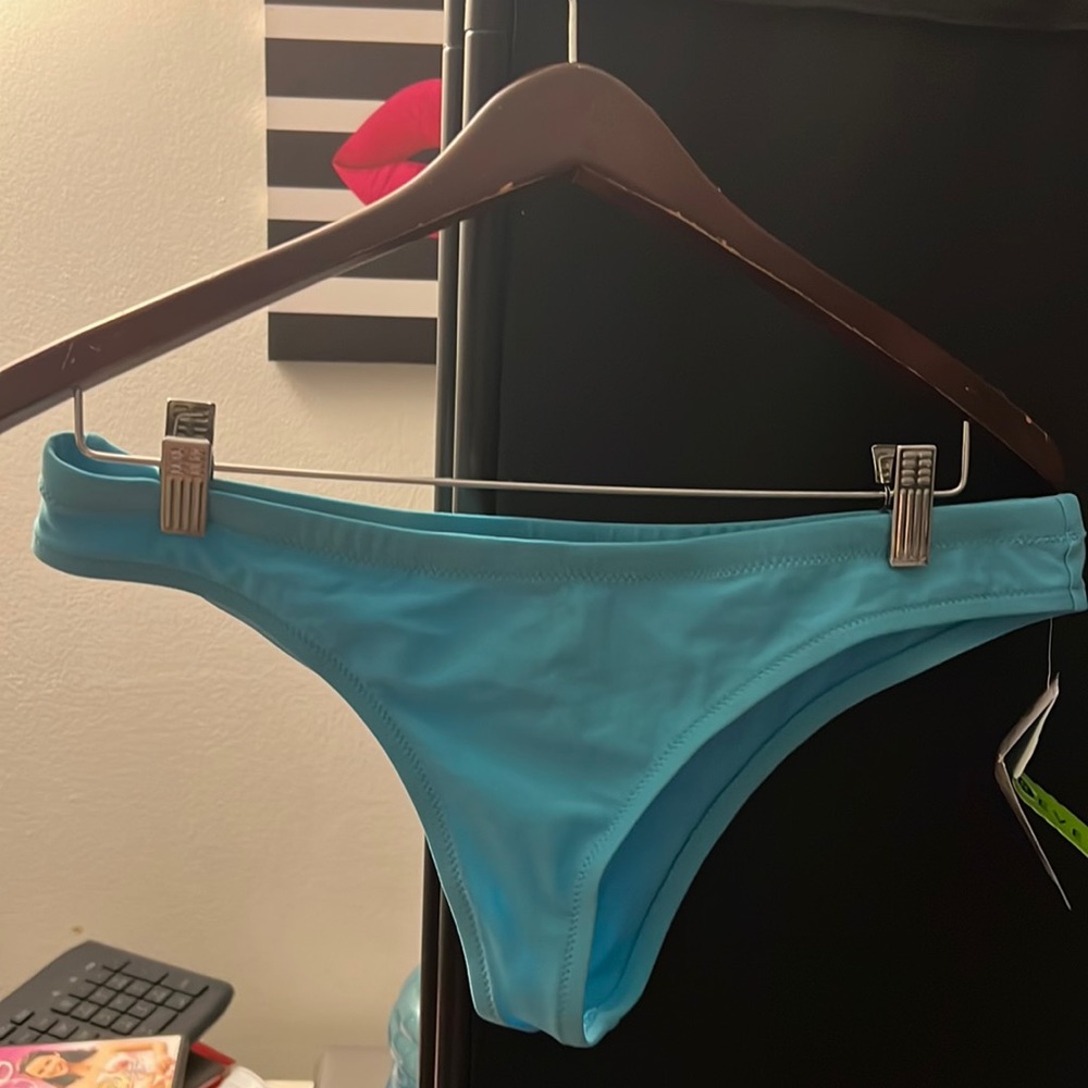Bikini bottom